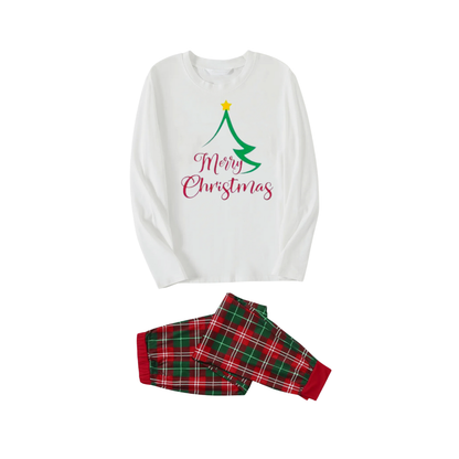 Chic und Stil | Star Shaped Christmas Tree with "Merry Christmas" in artistic writing White long sleeve shirt with red and green checkered pants Matching pajamas for the whole family