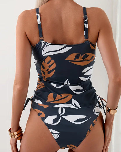 Chic und Stil | Swimsuit with Leaf Pattern and Pleats