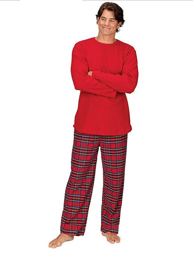 Chic und Stil | Pure Red Long Sleeve Christmas Pajama Top and Matching Long Checkered Pants for the Whole Family