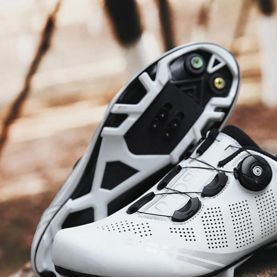 Chic und Stil | Orthopedic Cycling Shoes