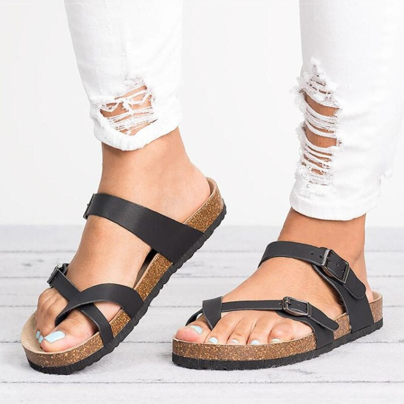 Chic und Stil | Orthopedic Sandals in Roman Style