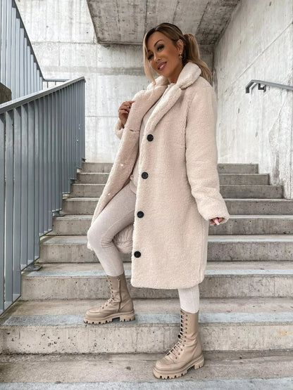 Chic und Stil | Plush Trench Coat