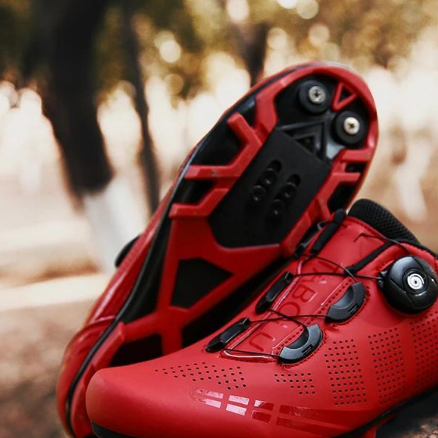 Chic und Stil | Orthopedic Cycling Shoes