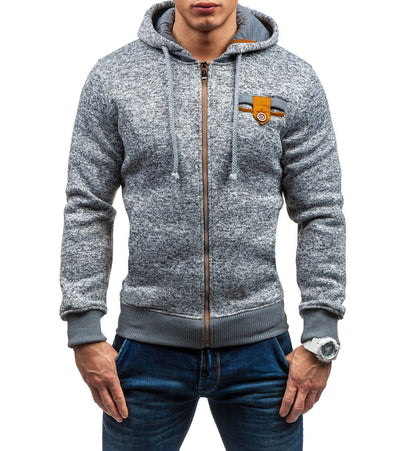 Veste à capuche tendance pour hommes au design structuré avec poches pratiques Chic und Stil