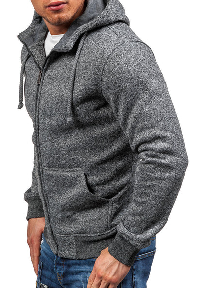 Veste à capuche pour hommes avec fermeture éclair moderne et poches latérales pratiques Chic und Stil