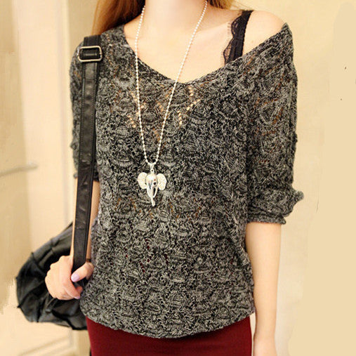 Pull en tricot aérien pour femmes avec décolleté en V et motif artistique Chic und Stil