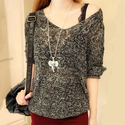 Pull en tricot aérien pour femmes avec décolleté en V et motif artistique Chic und Stil