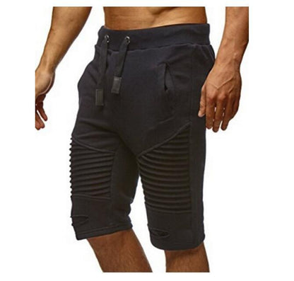 Shorts de sport pour hommes avec un design à bandes modernes et une taille élastique Chic und Stil