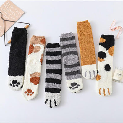Chic and Style | Thick and warm floor socks with soft cat claws