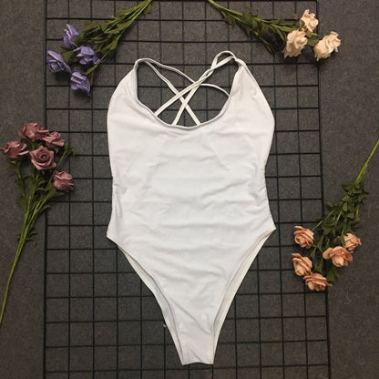 Maillot de bain de sport pour dames avec dos croisé Chic und Stil