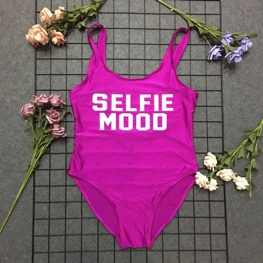 Maillot de bain une pièce classique à dos haut Chic und Stil pour femmes