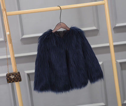 Ladies Luxurious Faux Fur Jacket with Voluminous Collar Chic and Style