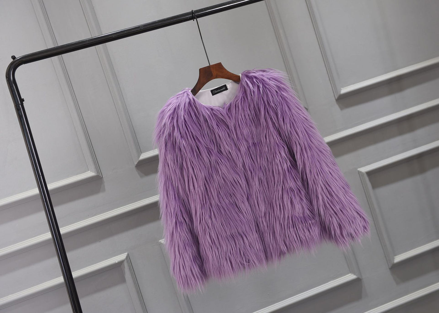 Ladies Luxurious Faux Fur Jacket with Voluminous Collar Chic and Style