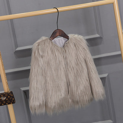 Veste en fausse fourrure féminine à coupe volumineuse Chic und Stil