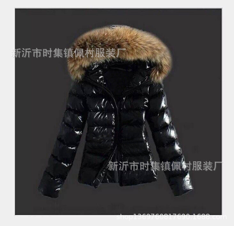 Quilted jacket for women with removable faux fur collar and modern cut Chic and Style