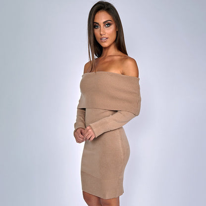 Robe en tricot pour femmes avec décolleté bateau et coupe près du corps Chic und Stil