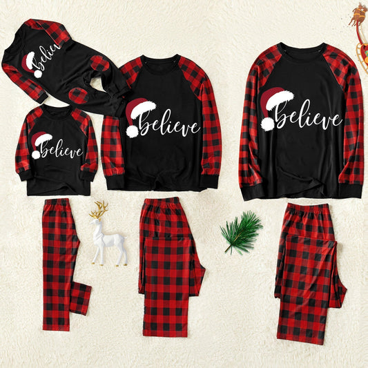 Chic und Stil | Christmas Cartoon Cat Pattern "Meowy Christmas" Contrast Top and Black & Red Checked Pants Family Matching Pajama Set