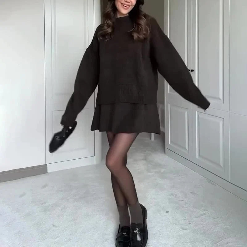Chic und Stil | Ensemble en tricot - Pull surdimensionné & Mini-jupe - Tenue d'automne