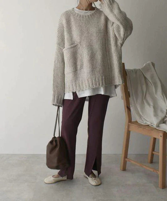 Chic and Style | Comfortable oversized pullover with pocket