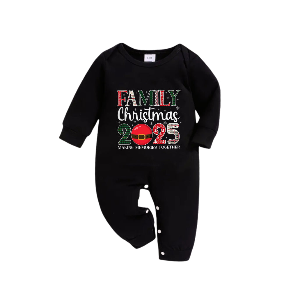 Chic und Stil | Christmas Family Pajamas in Matching Look - Black Top and Green Checked Pants Pjs Set with "Family Christmas 2025" Print