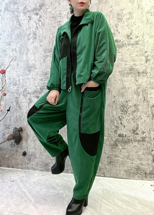 Chic und Stil | Green corduroy jacket and pants with high collar and zipper, warm fleece two-piece set, winter