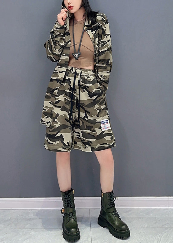 Chic und Stil | Camouflage Peter Pan Collar Zipper Coats Printed And Shorts Two Piece Set