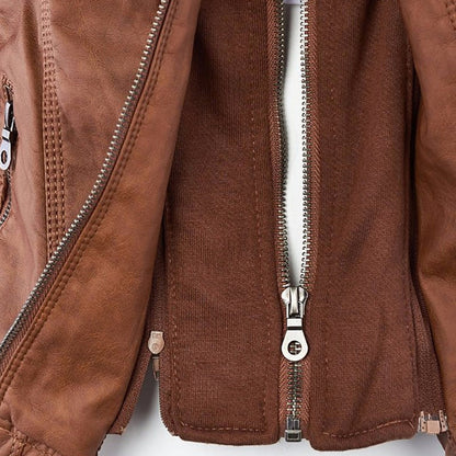 Chic und Stil | Double-lined Women's Leather Jacket with Hood