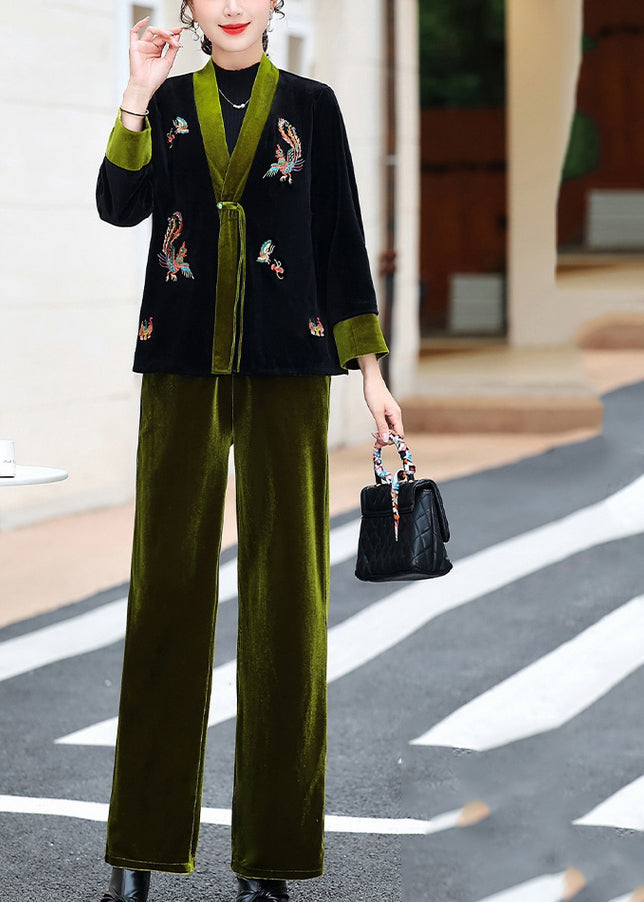 Chic und Stil | Green embroidered silk velvet coats with V neck and two-piece suit pants