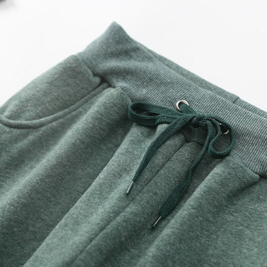 Chic and Style | COZYFIT | Comfortable Workout Pants | Trendy Loungewear 