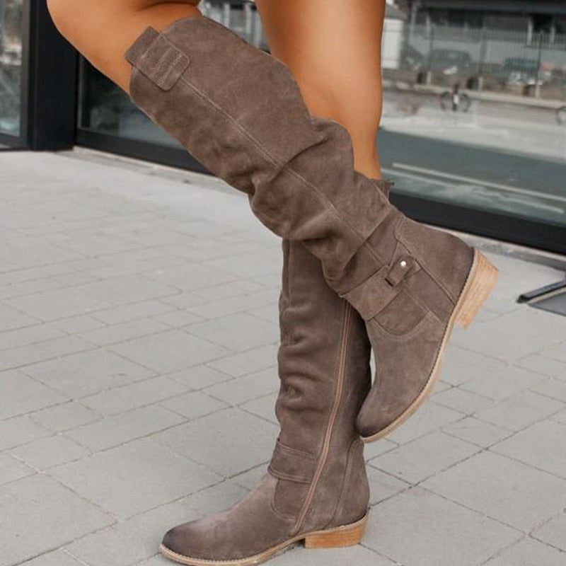 Chic und Stil | Warm Suede Boots - Cozy Winter Shoes