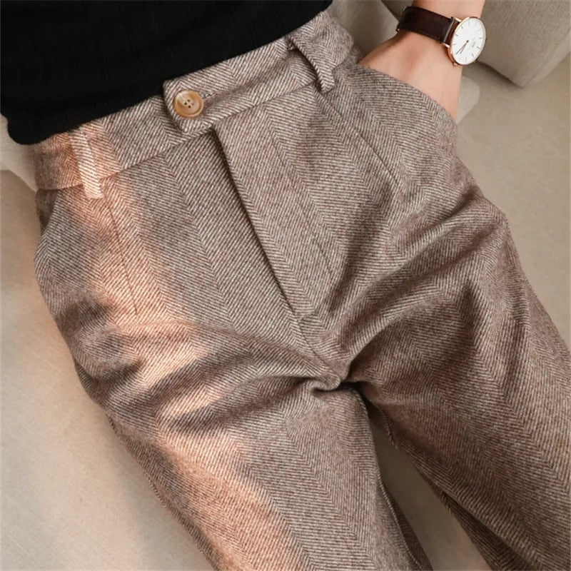 Chic und Stil | Women's harem pants for fall/winter