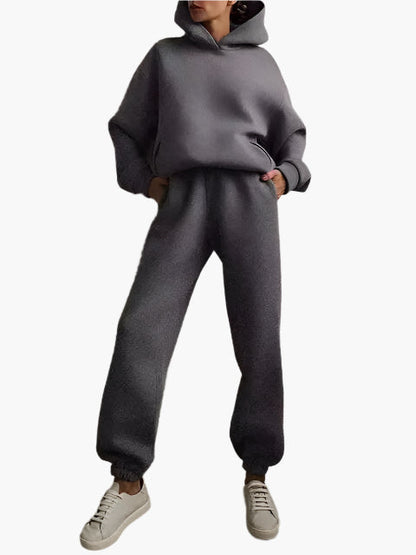 Chic und Stil | Hoodie & Jogging Pants Set - Winter Leisure Set, Casual Relaxed Outfit