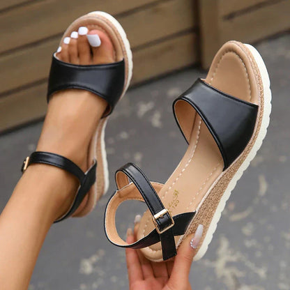 Chic und Stil | Orthopedic Sandals for Summer