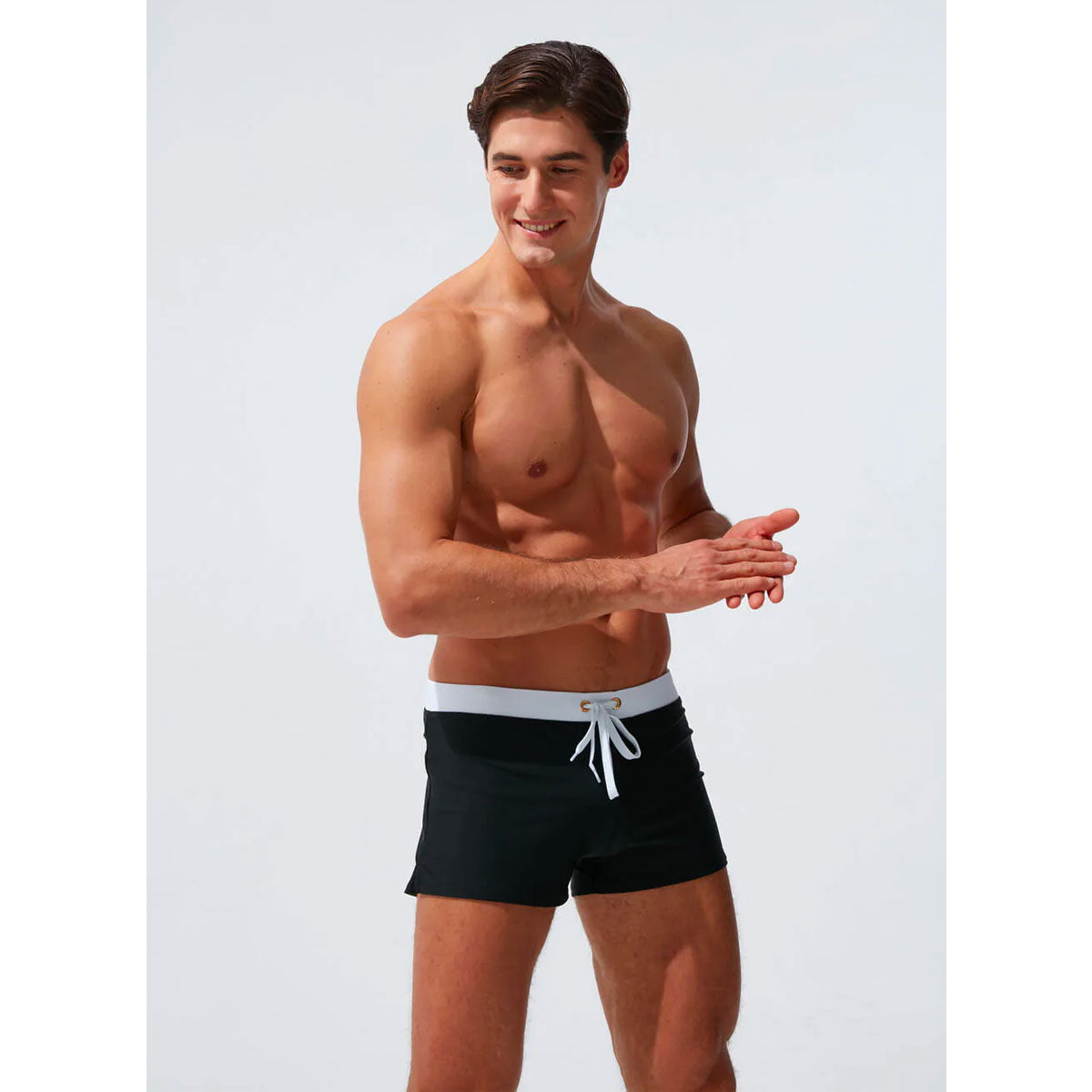 Chic und Stil | Modern Swim Shorts Model with Comfort Waistband