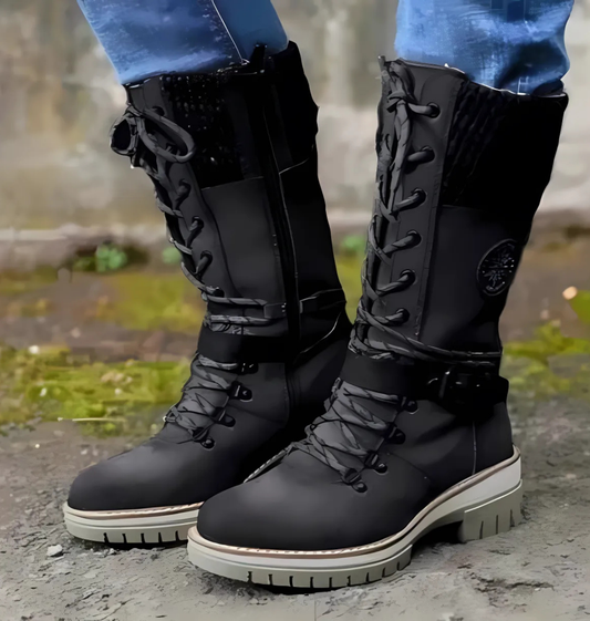 Chic und Stil | Boots - Ankle Height - Lacing - Chunky Profile Sole