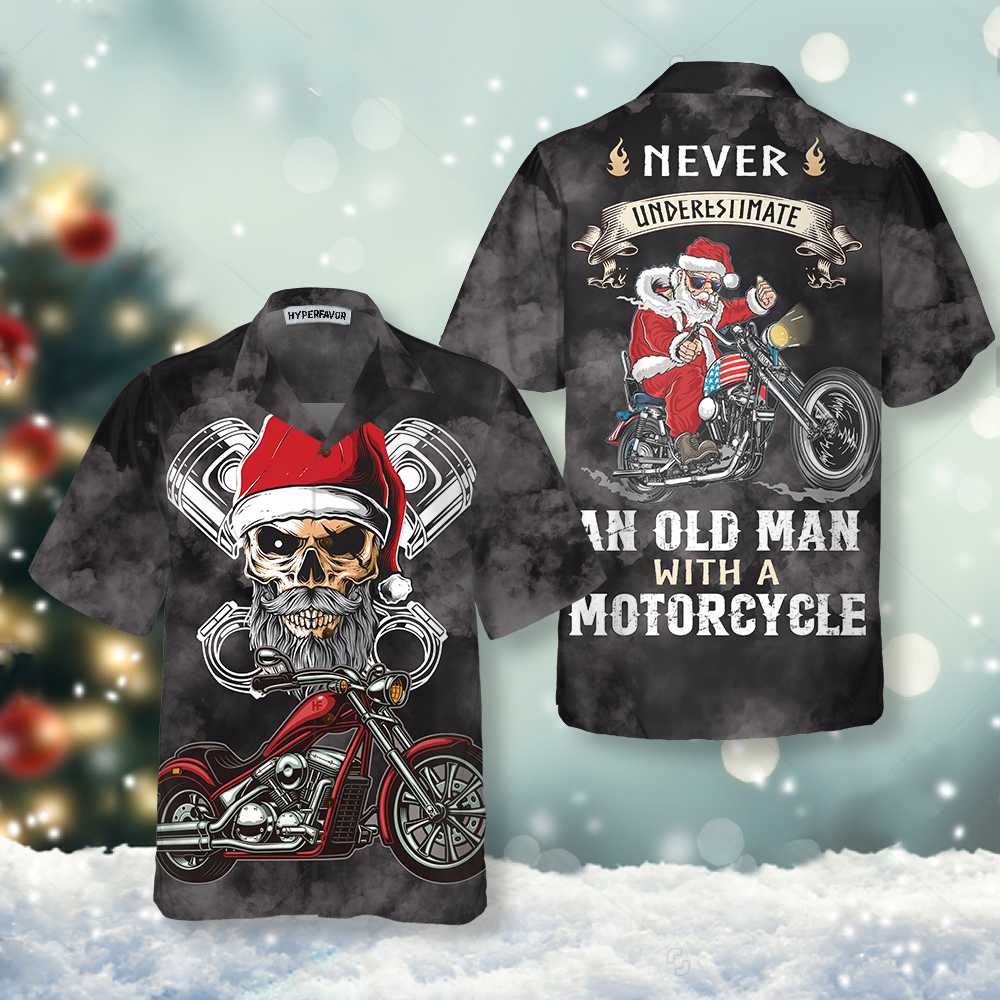 Chic und Stil | Ne sous-estimez jamais un vieil homme avec un t-shirt hawaïen de Noël à moto, meilleur cadeau de moto pour Noël
