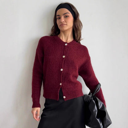Dames cardigan en tricot douillet avec design à boutons et manches volumineuses Chic und Stil