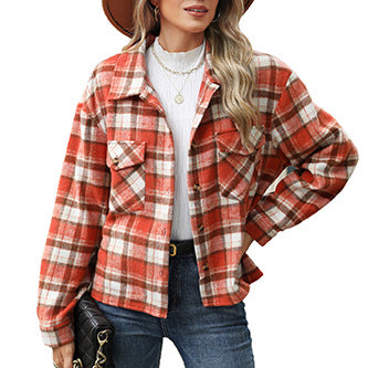 Chemise en flanelle à carreaux pour femmes avec coupe décontractée et poches pratiques Chic und Stil