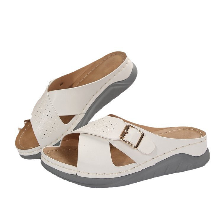 Sandales slip-on croisée pour femmes Chic und Stil