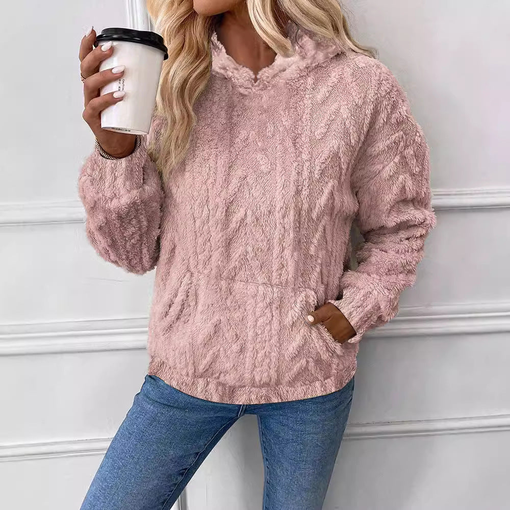 Pull à capuche pour femmes en matériau douillet avec poche kangourou intégrée Chic und Stil