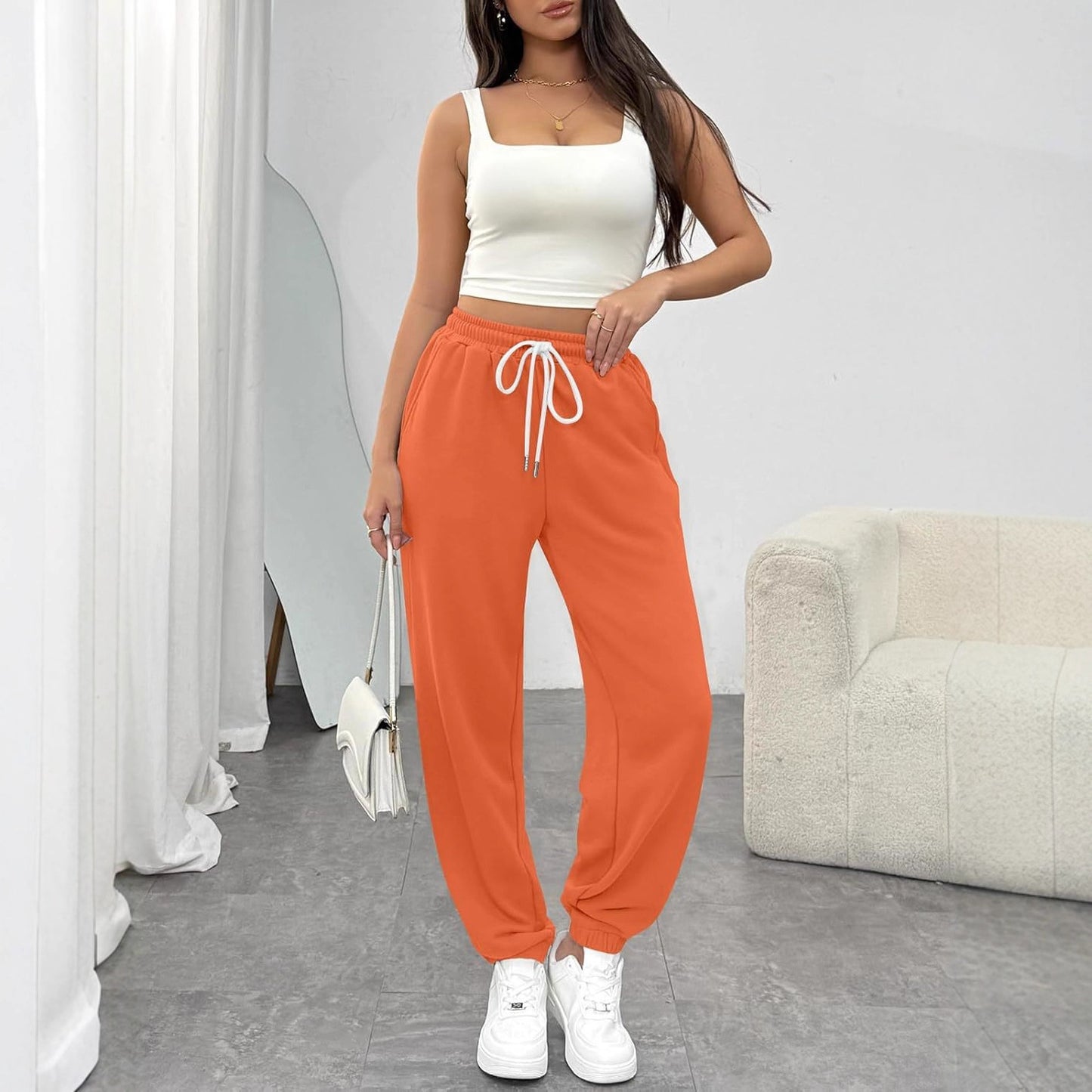 Comfortable sports pants for women with elastic waistband and drawstring Chic and Style