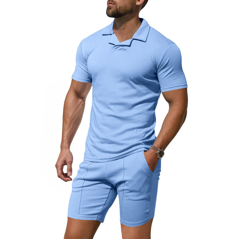 Ensemble sportif pour hommes à manches courtes avec coupe confortable et shorts élastiques Chic und Stil