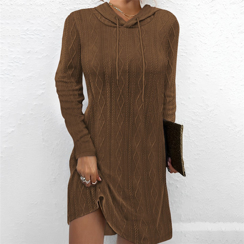 Robe en tricot pour femmes avec capuche et motif en torsades fines Chic und Stil