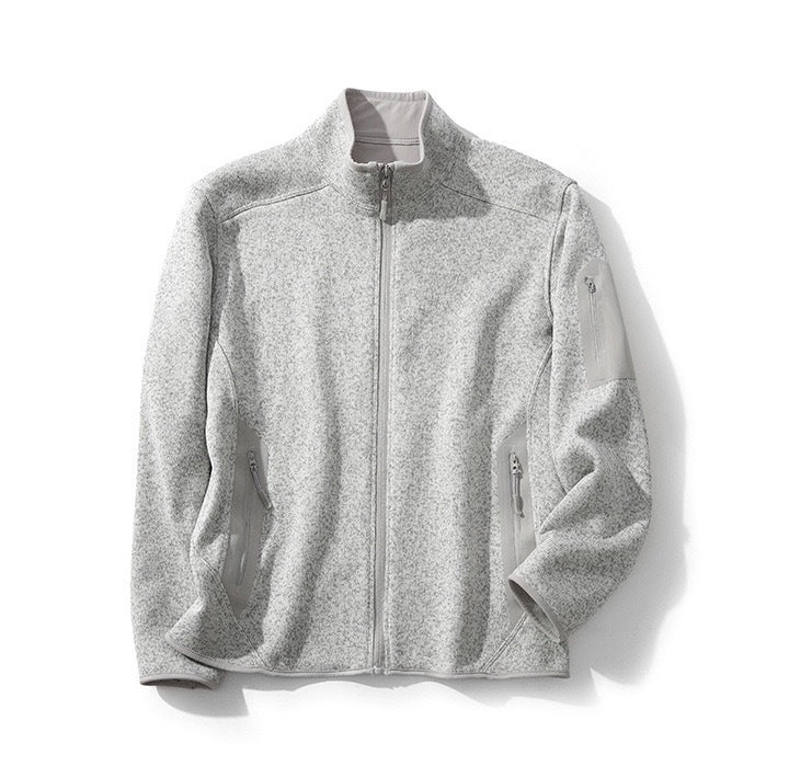 Veste en polaire pour femmes avec poches latérales zippées et col haut Chic & Stil