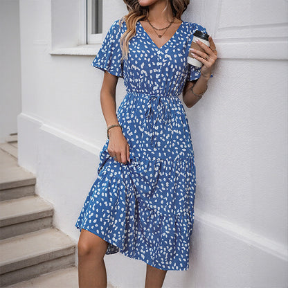 Robe à col en V superposée pour femmes avec ceinture taille Chic und Stil