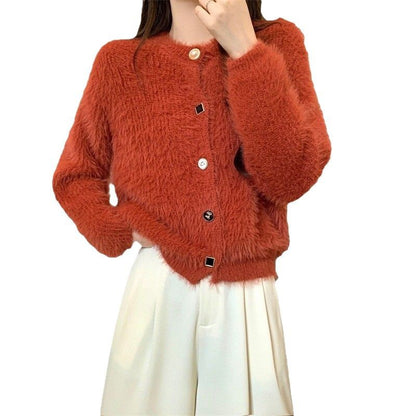 Dames cardigan doux avec boutons et texture en fausse fourrure Chic und Stil