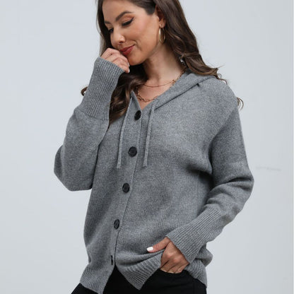 Cardigan en tricot décontracté pour femmes avec capuche et grands boutons Chic und Stil