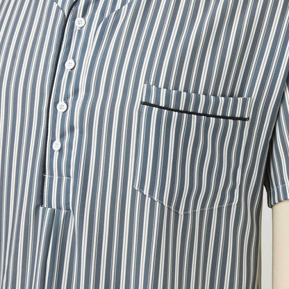 Chemise de nuit pour femmes avec élégantes rayures et pratique patte de boutonnage Chic und Stil