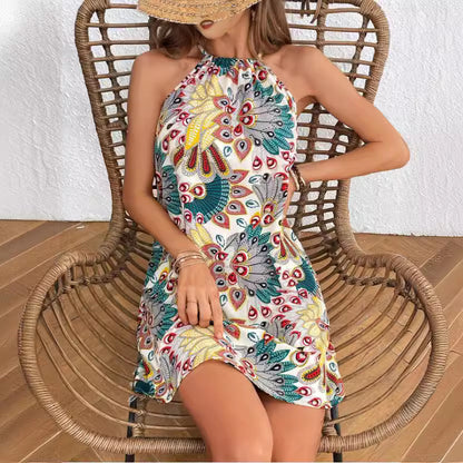 Robe d'été femme avec un élégant col halter Chic und Stil