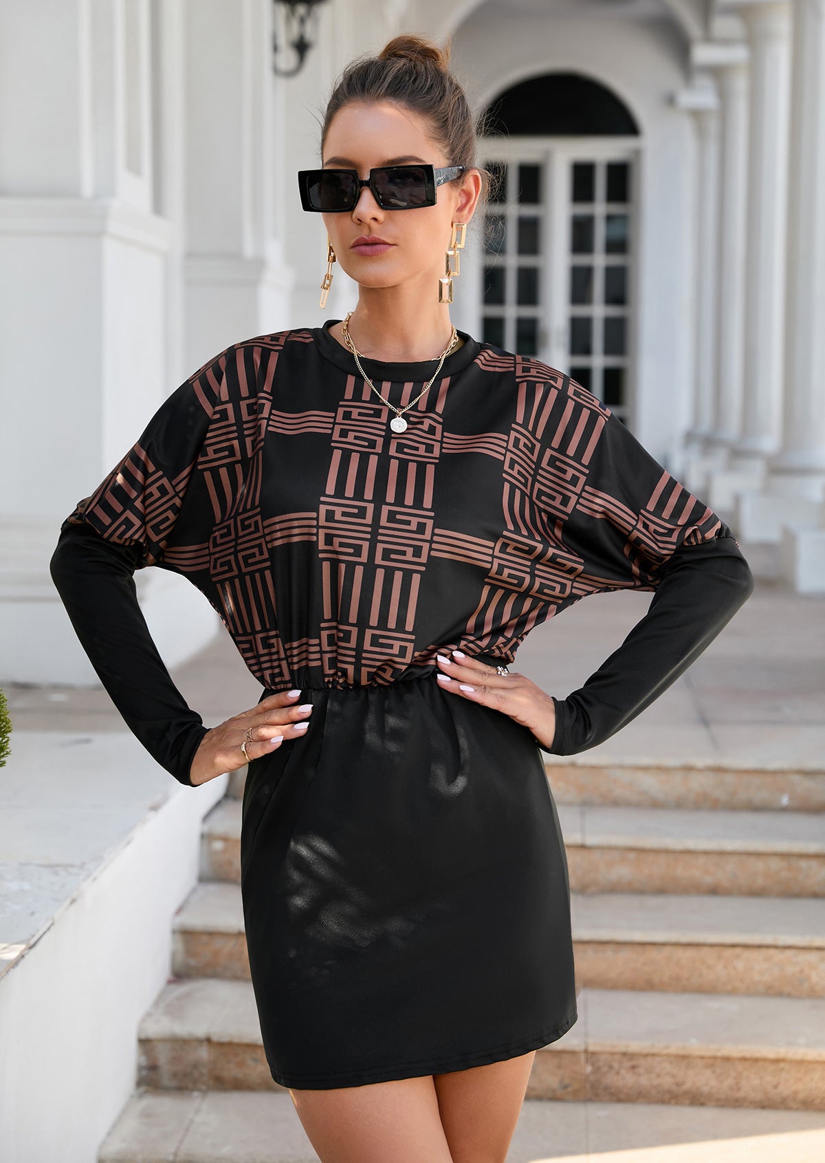 Robe pour femme avec impression graphique et taille élastique Chic und Stil